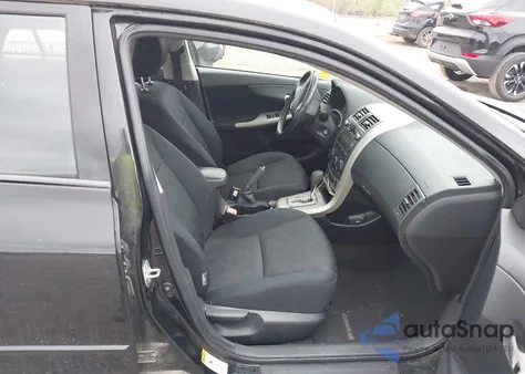 2010 Toyota Corolla S z USA, uszkodzony, nr VIN 2T1BU4EEXAC294331